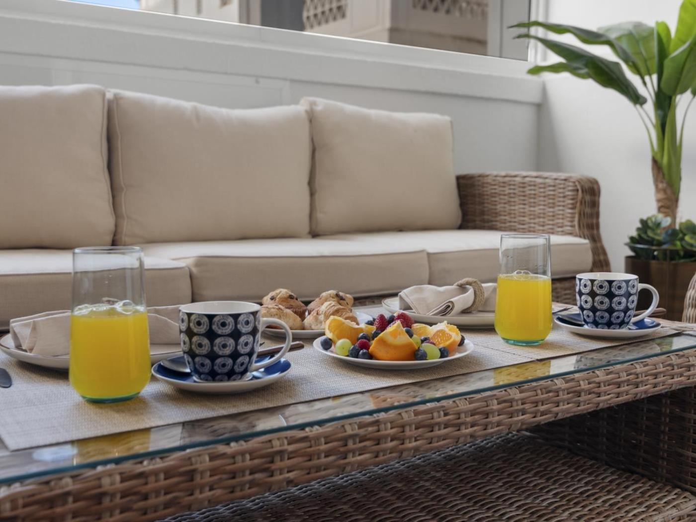 Espacioso En 1ª Linea De Playa Apartment Marbella