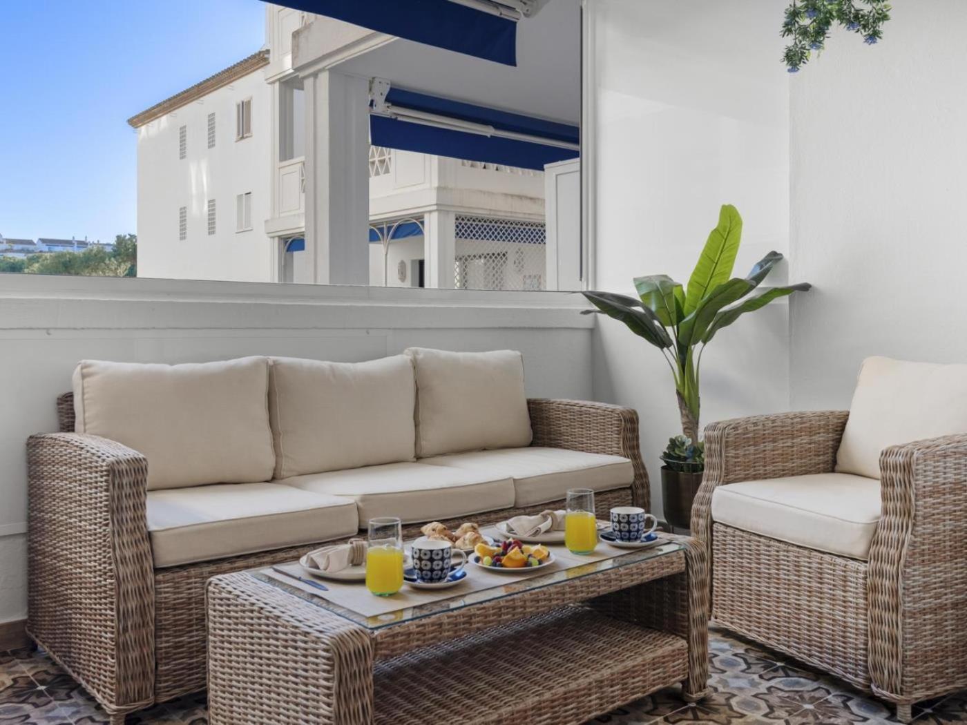 Espacioso En 1ª Linea De Playa Apartment Marbella